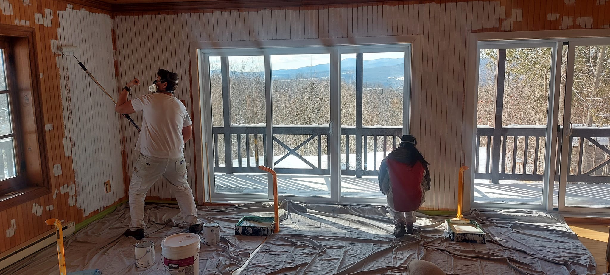 Équipe de peintres professionnels TNP Peinture en action